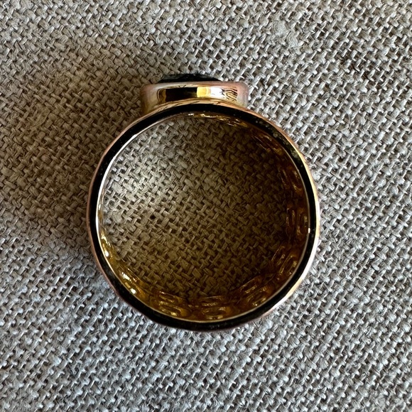 Melinda Maria Gold Hammered Metal Statement Ring - Teardrop Chalcedony - Size 8 - Picture 8 of 9